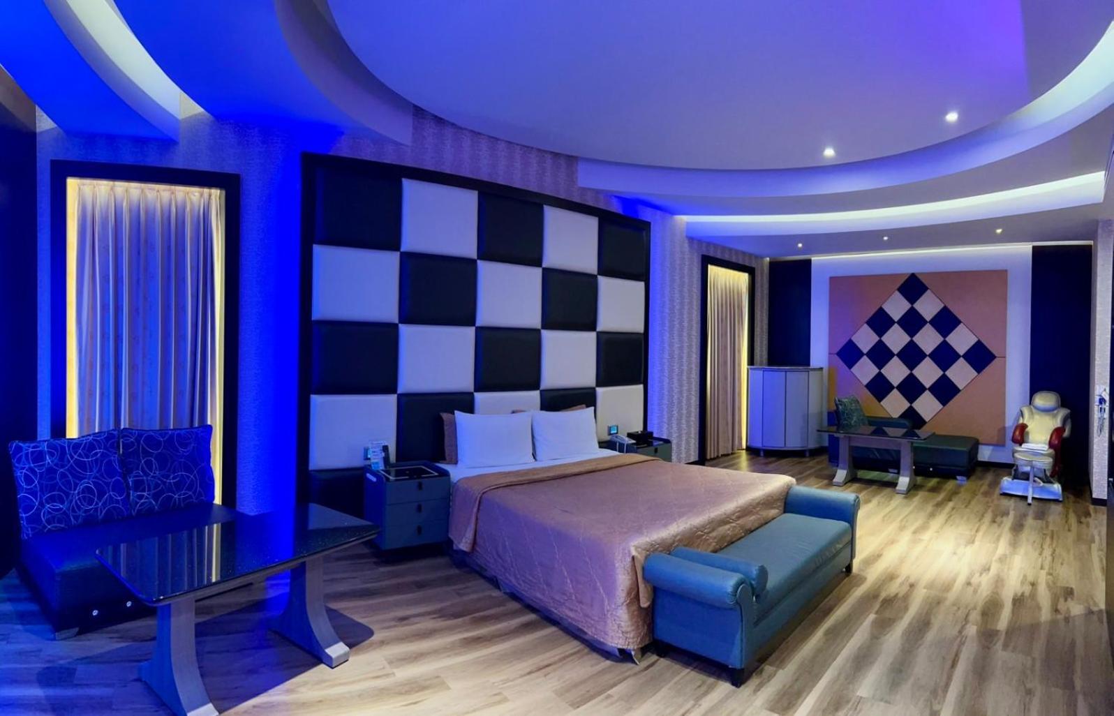 Wei Feng Exquisite Motel Pintung Branch Pingtung 외부 사진